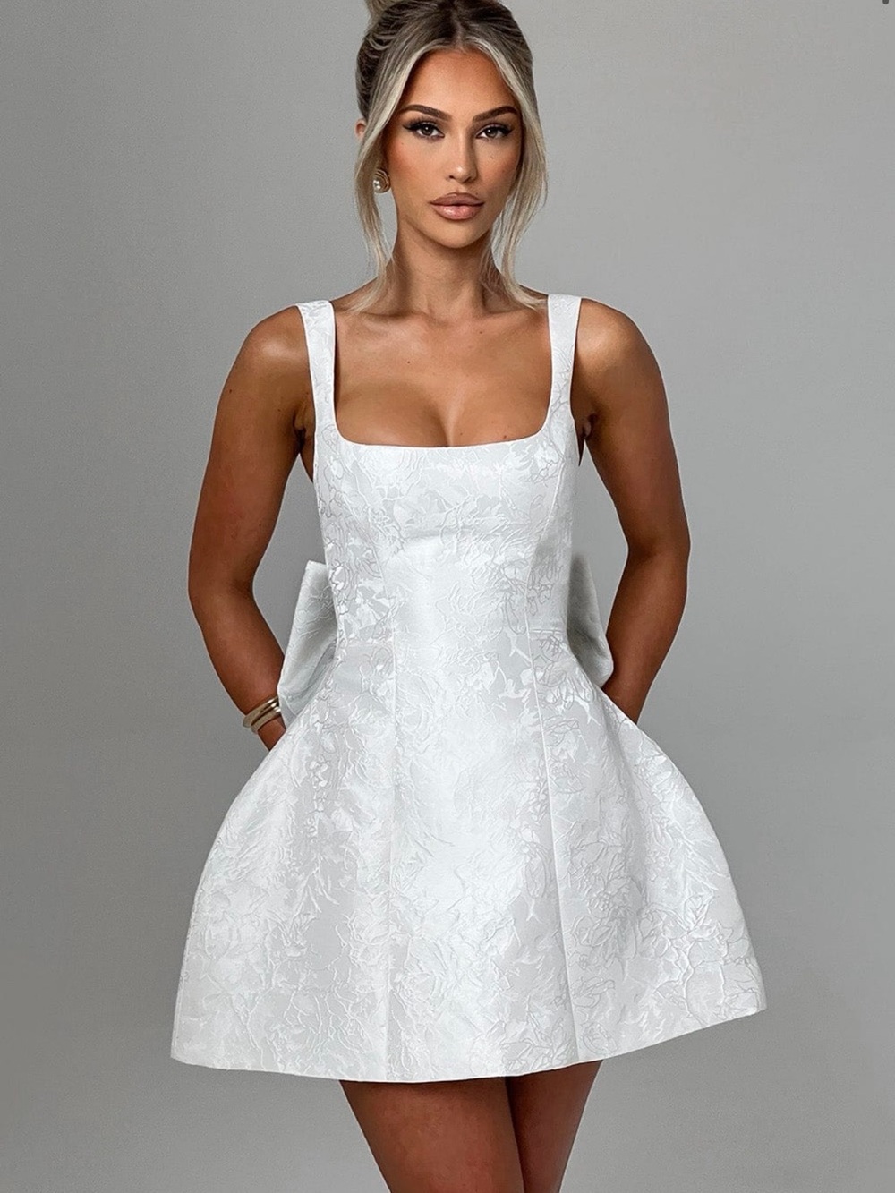 Elegant White Mini Dress